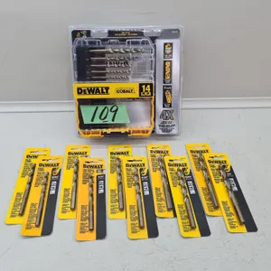 DeWalt Drill Bit Set & (10) Assorted Drill BIts