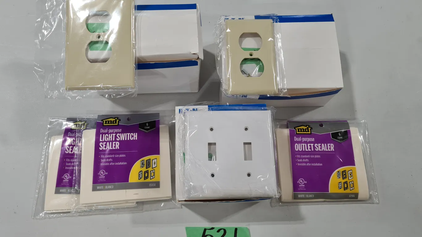 Eaton Wall Plates & Sealers