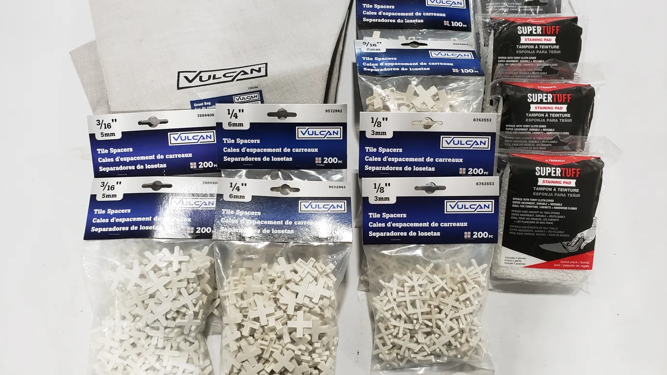 (2) Grout Bags & Vulcan Tile Spacers