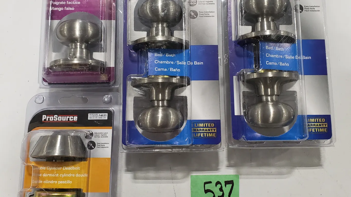 (4) ProSource Door Knobs & Deadbolt
