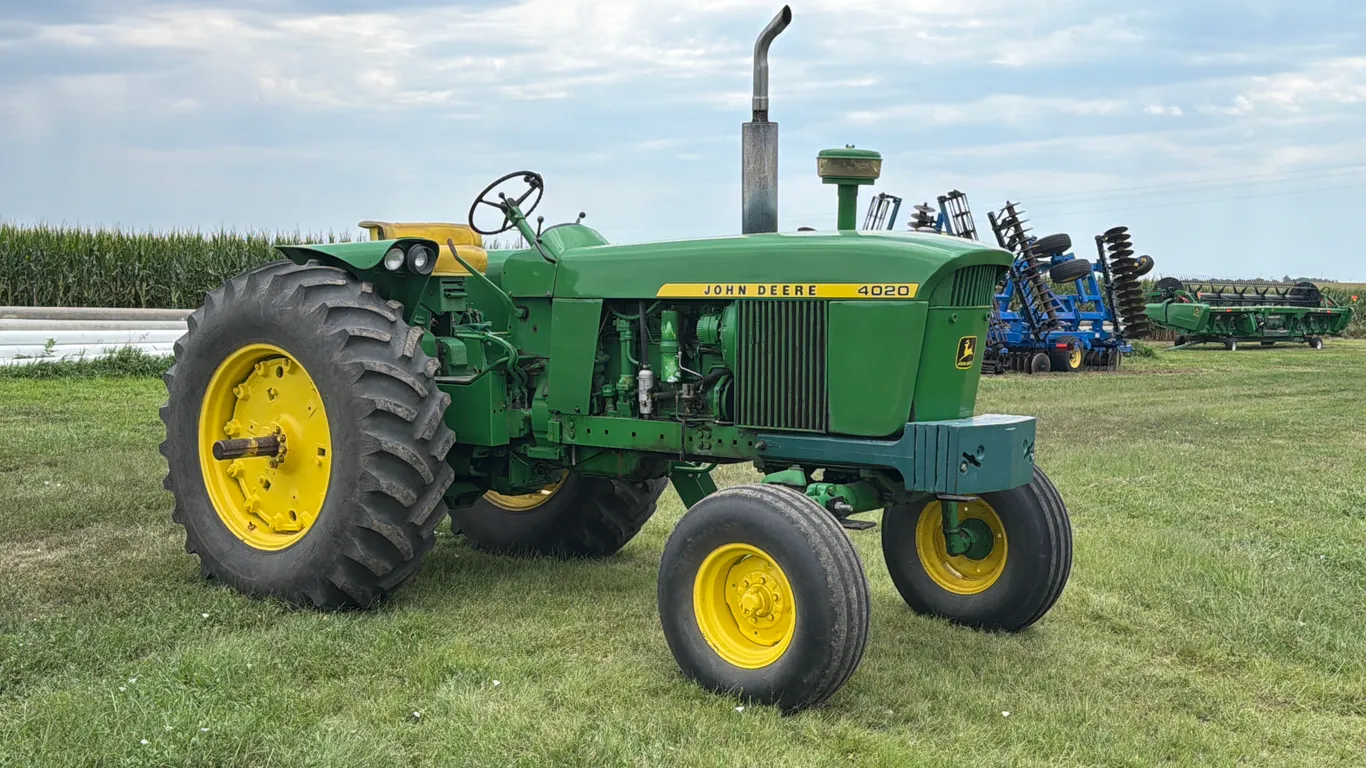 1968 John Deere 4020 Tractor