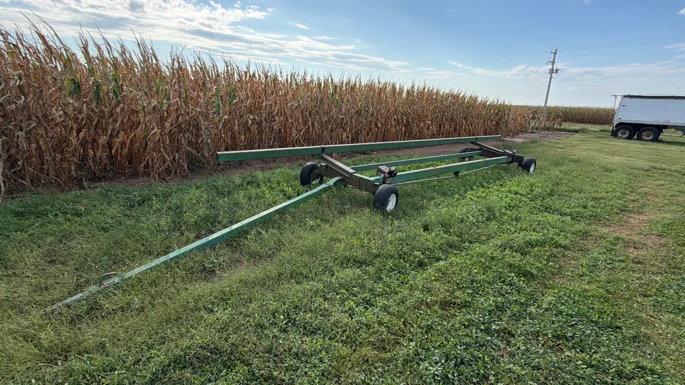 Unverferth HT30 Header Trailer - 30FT