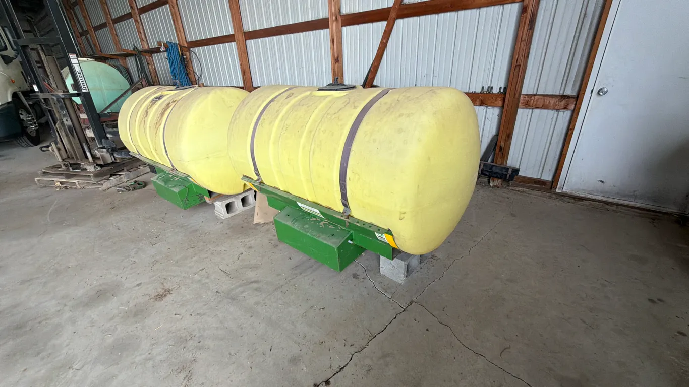 Agri-Products Saddle Tanks - 600 Gallons