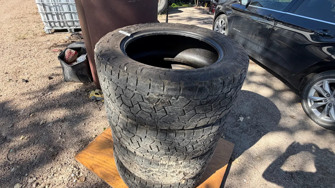 (4) Toyo 265/60R20 Tires