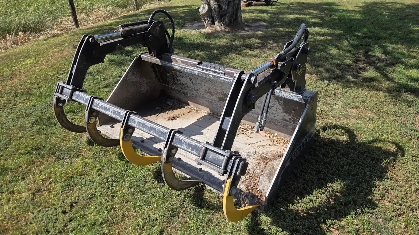 GrabTec GS69 5-Tine Grapple - 72IN