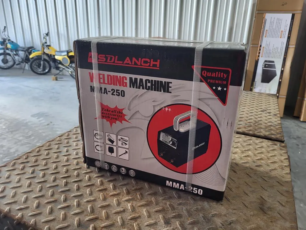 Unused SDLANCH MMA-250 Welding Machine - Black