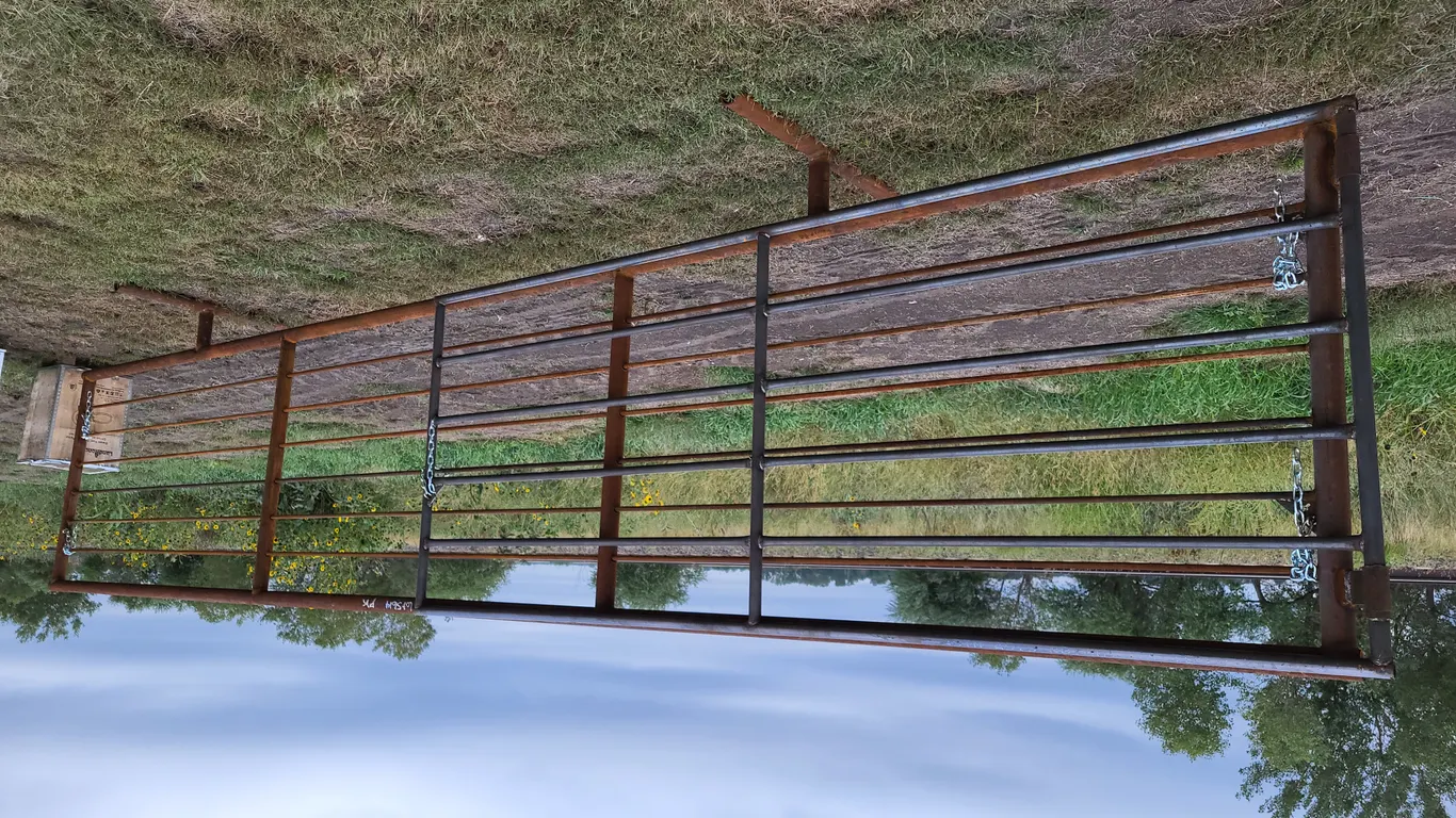 24ft. Free Standing Panel w/ 12FT Gate