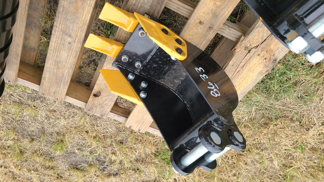 Unused 2026 SDLANCH Mini Excavator Bucket - 7.5IN