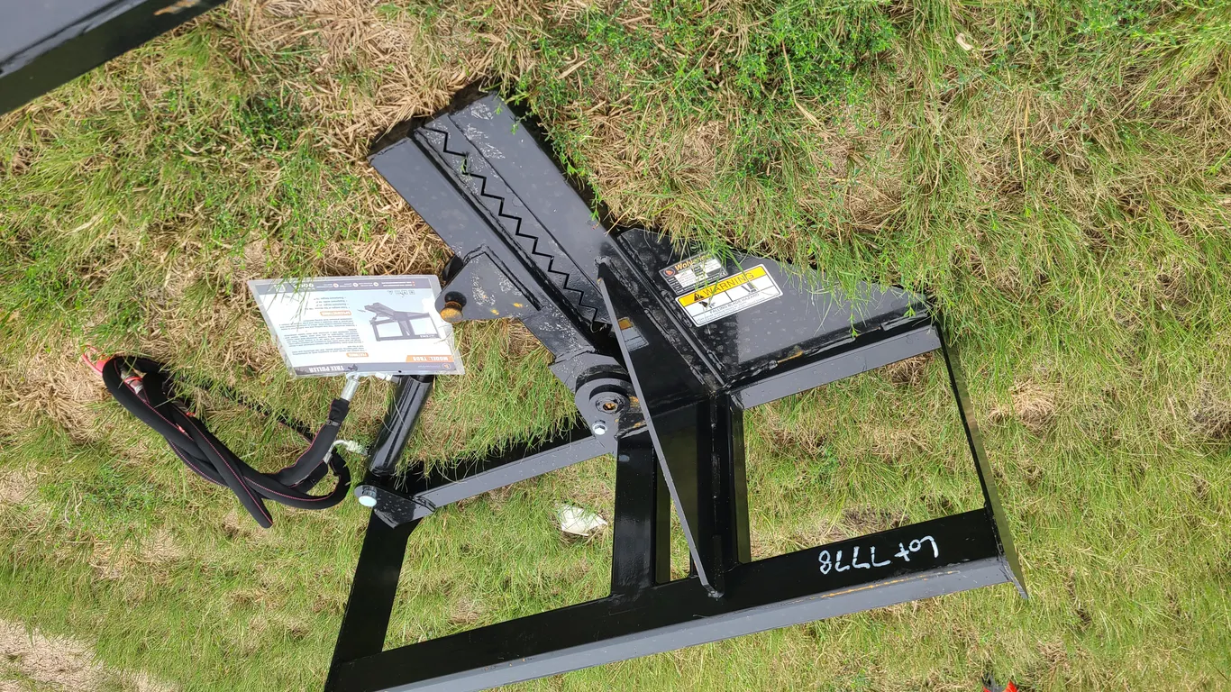 Unused 2026 Wolverine TB08 Post Puller