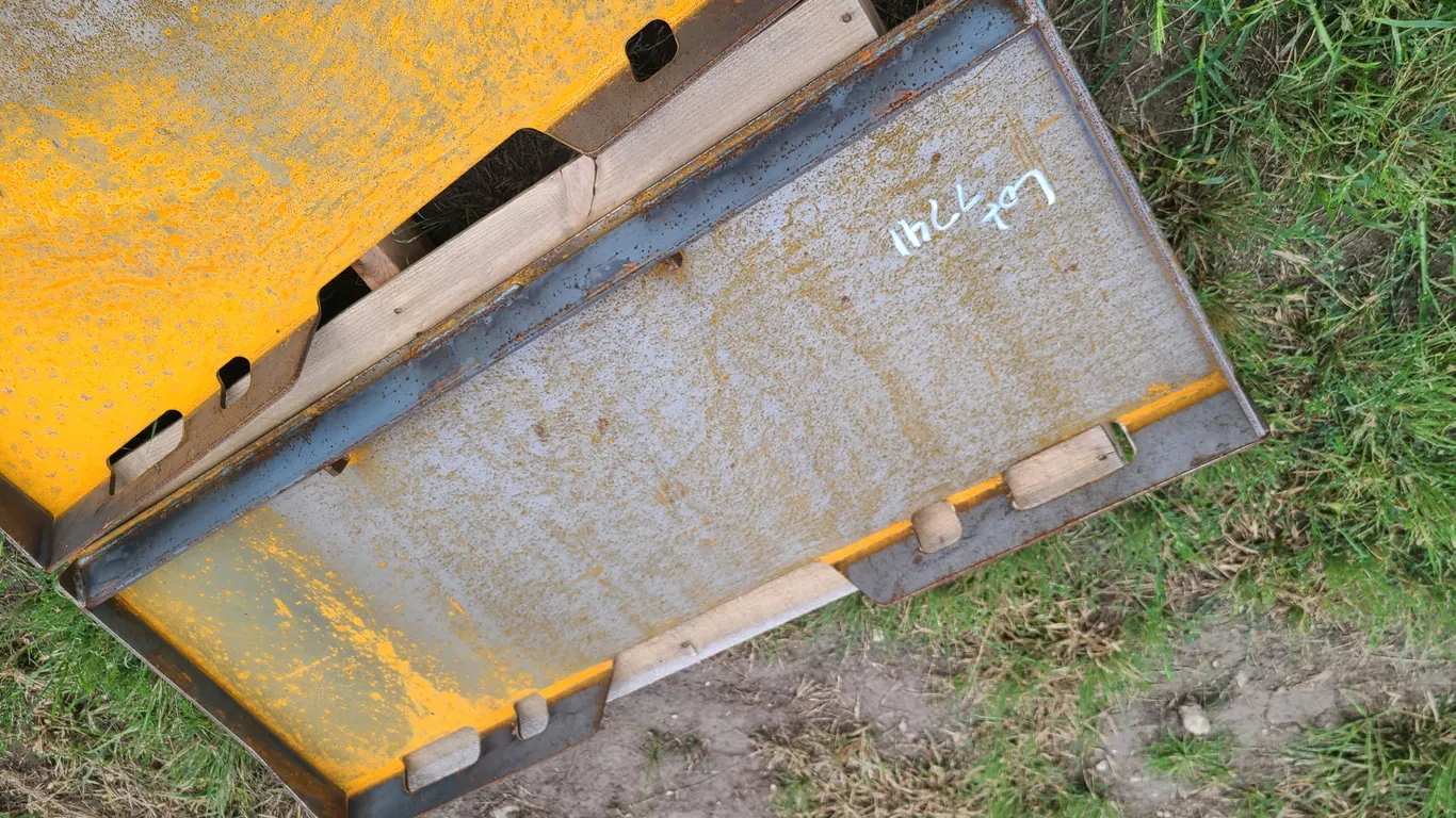 Unused 2026 Wolverine Blank Mount Plate