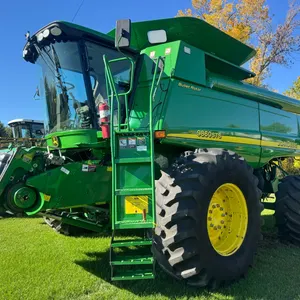 John Deere 9860 STS combine