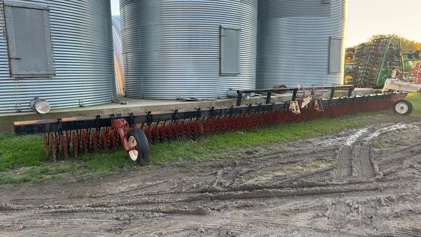 Shopbuilt 44' 3pt rotary hoe