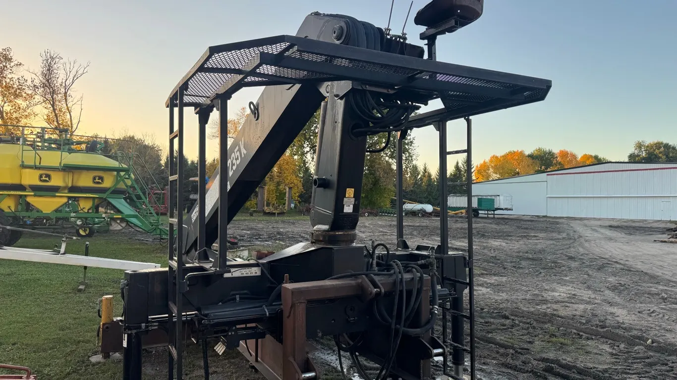 Hiab 235K 3pt HD boom crane