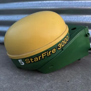 John Deere StarFire 3000 receiver w/ SF2
