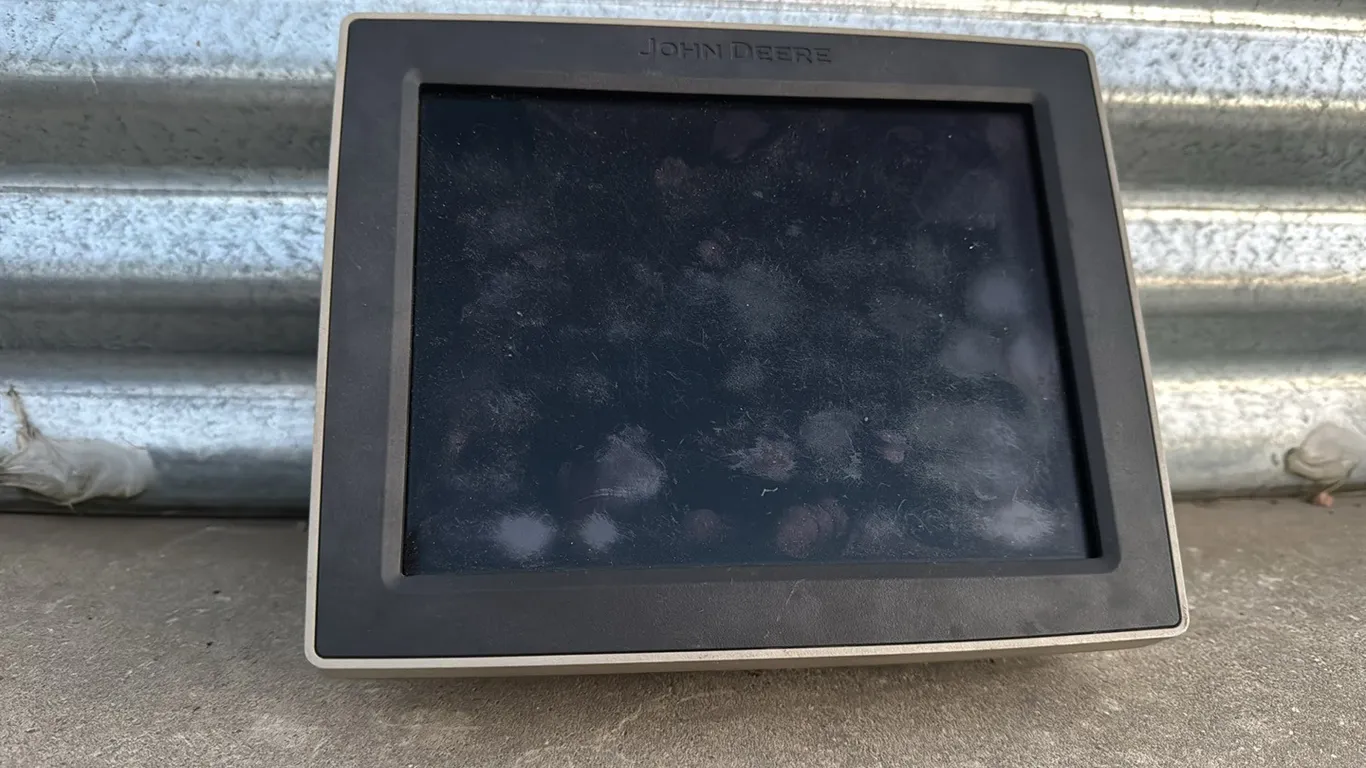 John Deere Gen 4 4240 Universal display