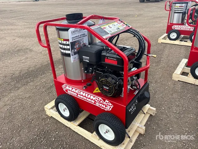 Magnum Gold Pressure Washer (Unused)
