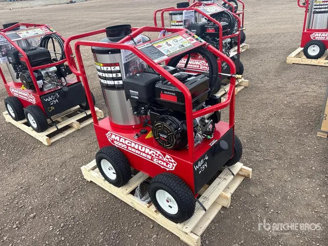 Magnum Gold Pressure Washer (Unused)