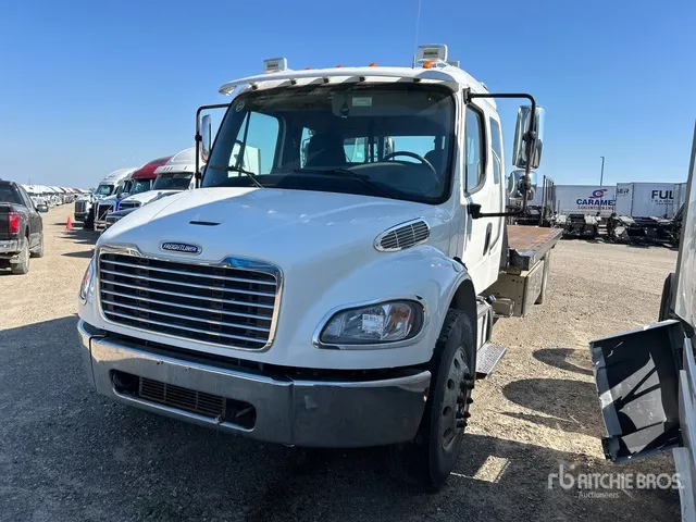 2023 Freightliner M2 106 4x2 Rollback Truck