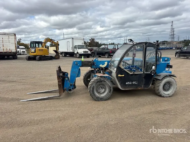 2017 Genie GTH-5519 Telehandler