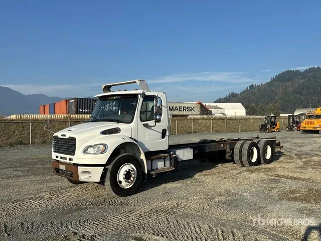 2014 Freightliner M2 106 6x4 Cab and Chassis