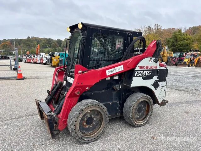 2018 Takeuchi TS80VC Skid Steer Loader