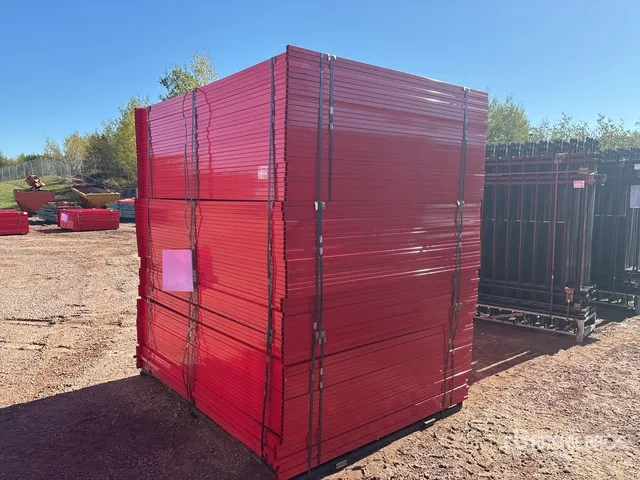 Quantity of (90) 7 ft 5 in x 5 ft 10 in Powder Coated Temporary Site Fence (Unused)