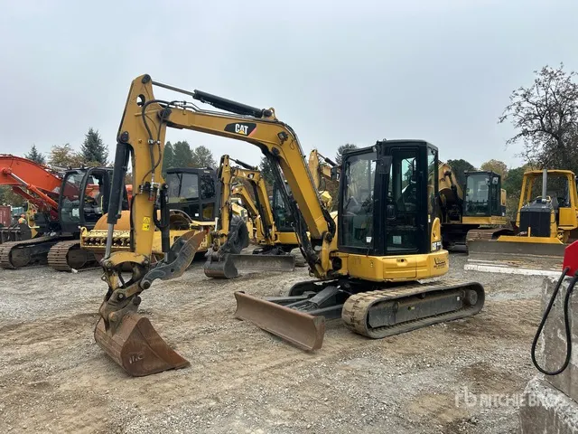 2017 Cat 305.5E2 CR Mini Excavator