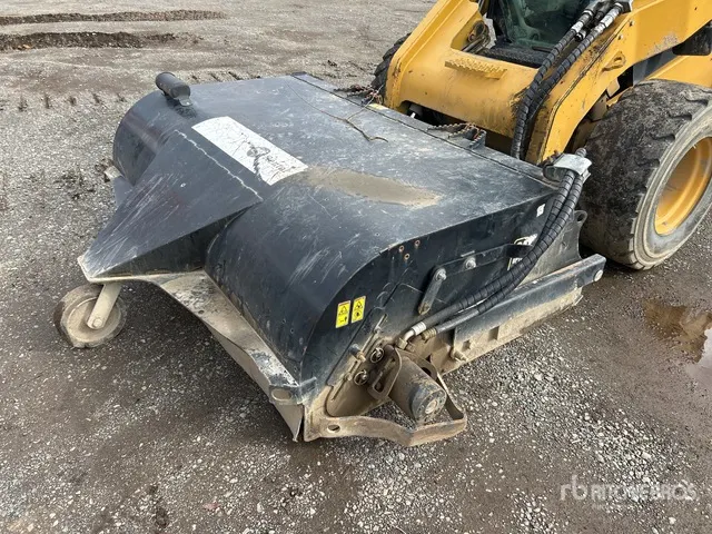 2014 Cat BP118C 74 in Skid Steer Sweeper - Fits Cat 272D XHP