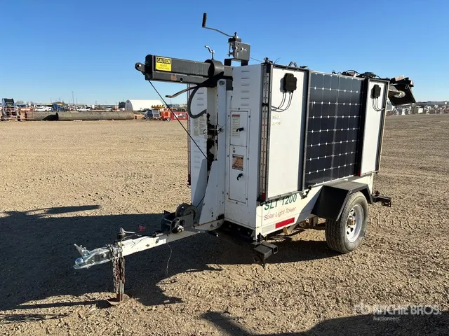 2012 Progress Solar Solutions SLT1200 Solar LED Light Tower