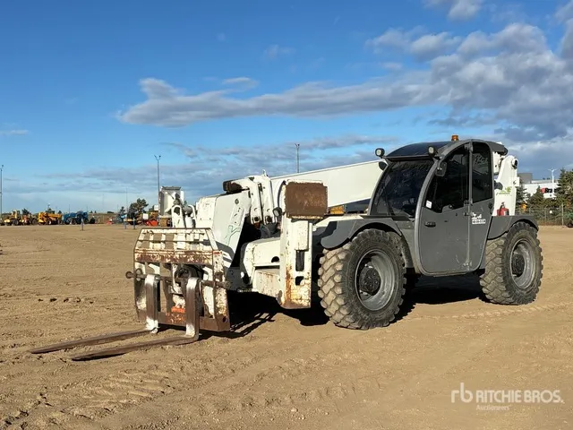 2011 Xtreme XR1245 Telehandler
