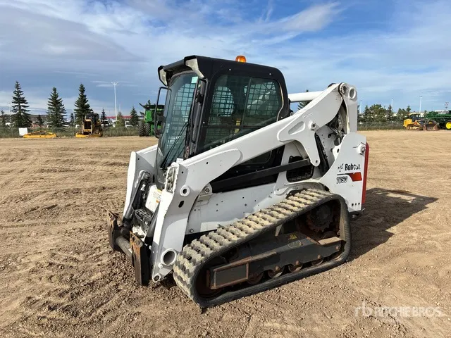 2019 Bobcat T650 Two-Speed Compact Track Loader (Inoperable)