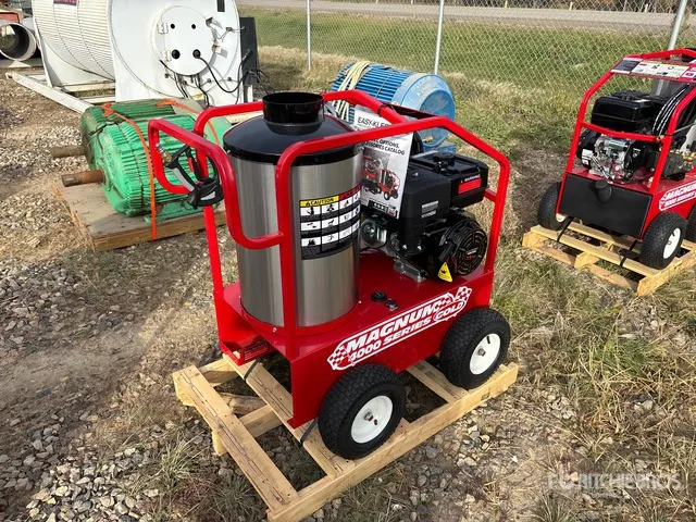 2026 Easy-Kleen Magnum Gold Pressure Washer (Unused)