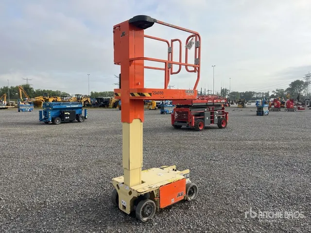 2016 JLG 1230ES Vertical Mast Lift
