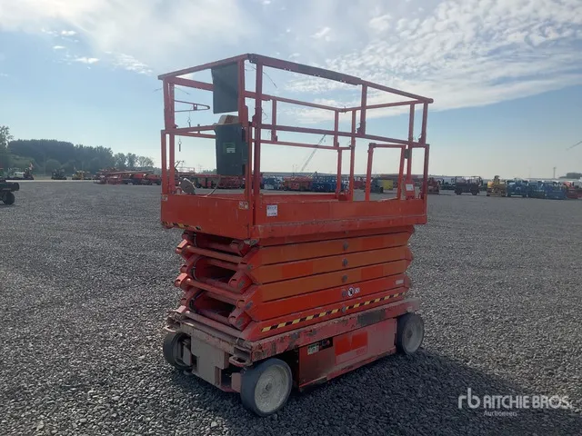 2016 Skyjack SJIII-4740 Electric Scissor Lift