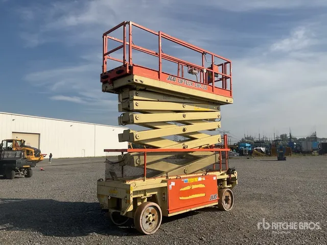 2007 JLG 180-12 Electric Scissor Lift