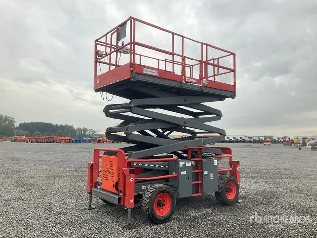 2018 Skyjack SJ8841 4x4 Diesel Scissor Lift