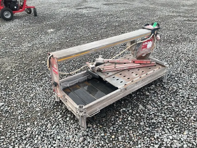 Carat P3510 Table Saw