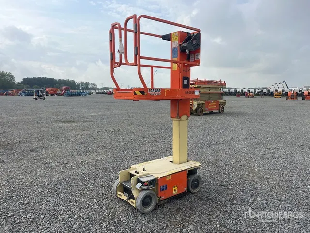 2016 JLG 1230ES Vertical Mast Lift