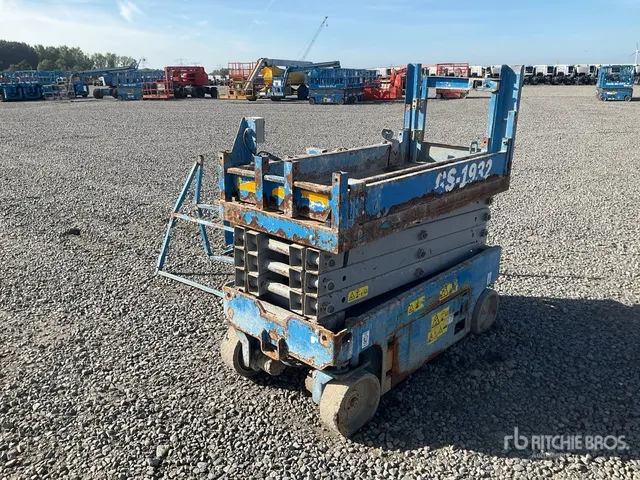 Genie GS-1932 Electric Scissor Lift