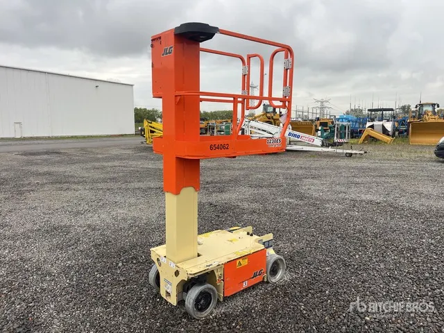 2016 JLG 1230ES Vertical Mast Lift