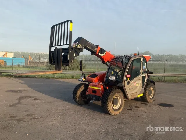 2015 Manitou MT-X625 Telehandler