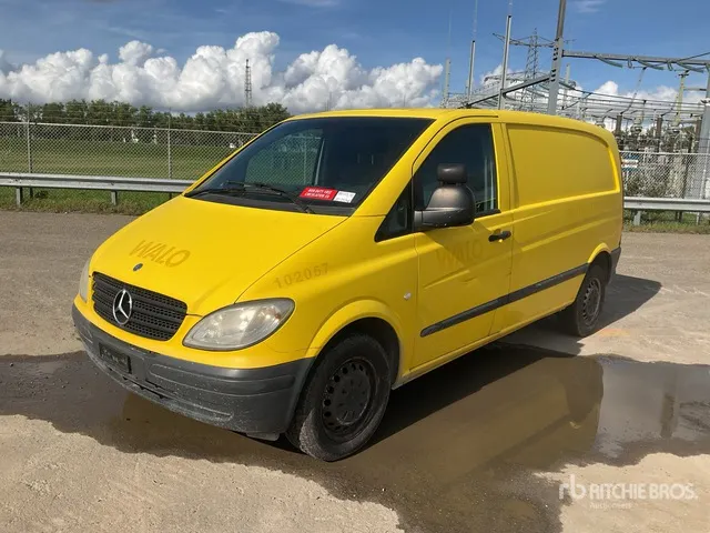 2006 Mercedes-Benz Vito 111CDI Cargo Van