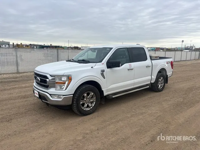 2022 Ford F-150 XLT 4x4 Crew Cab Pickup