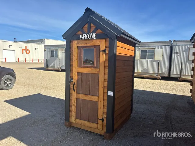4 Ft x 5 Ft Outhouse (Unused)