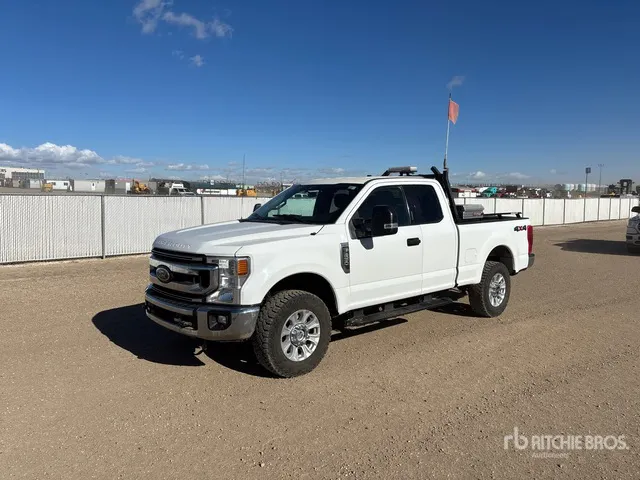 2021 Ford F-250 XL 4x4 Extended Cab Pickup