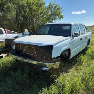 2004 CHEVROLET AVALANCHE 1500 4WD