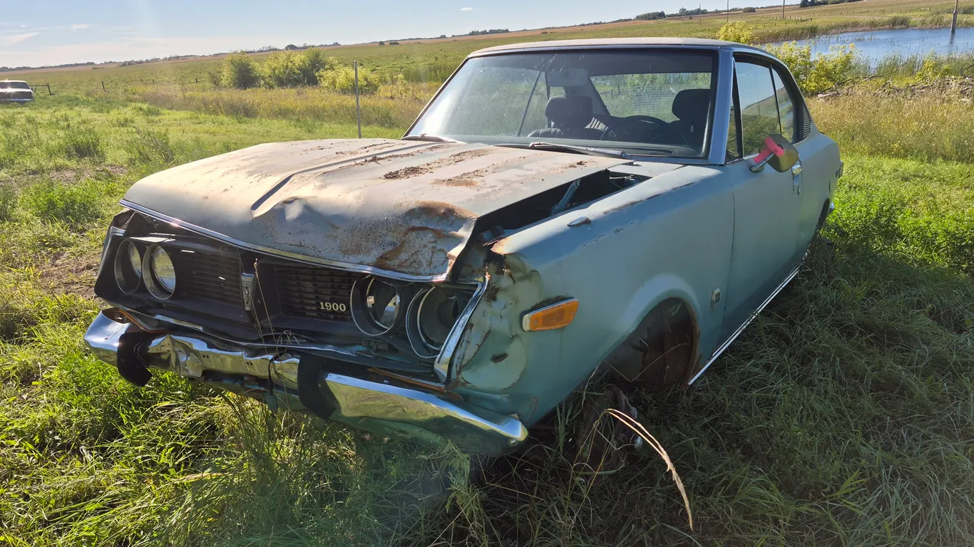 1971 TOYOTA CORONA 2DR