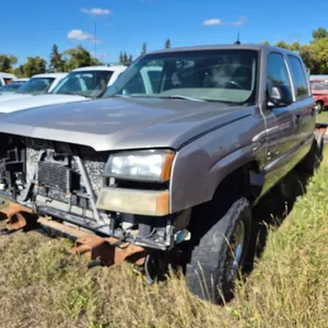2003 CHEVROLET SILVERADO 2500HD CREWCAB DIESEL 4WD