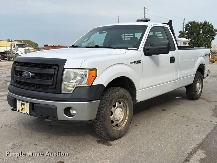 2014 Ford F150 XL pickup truck