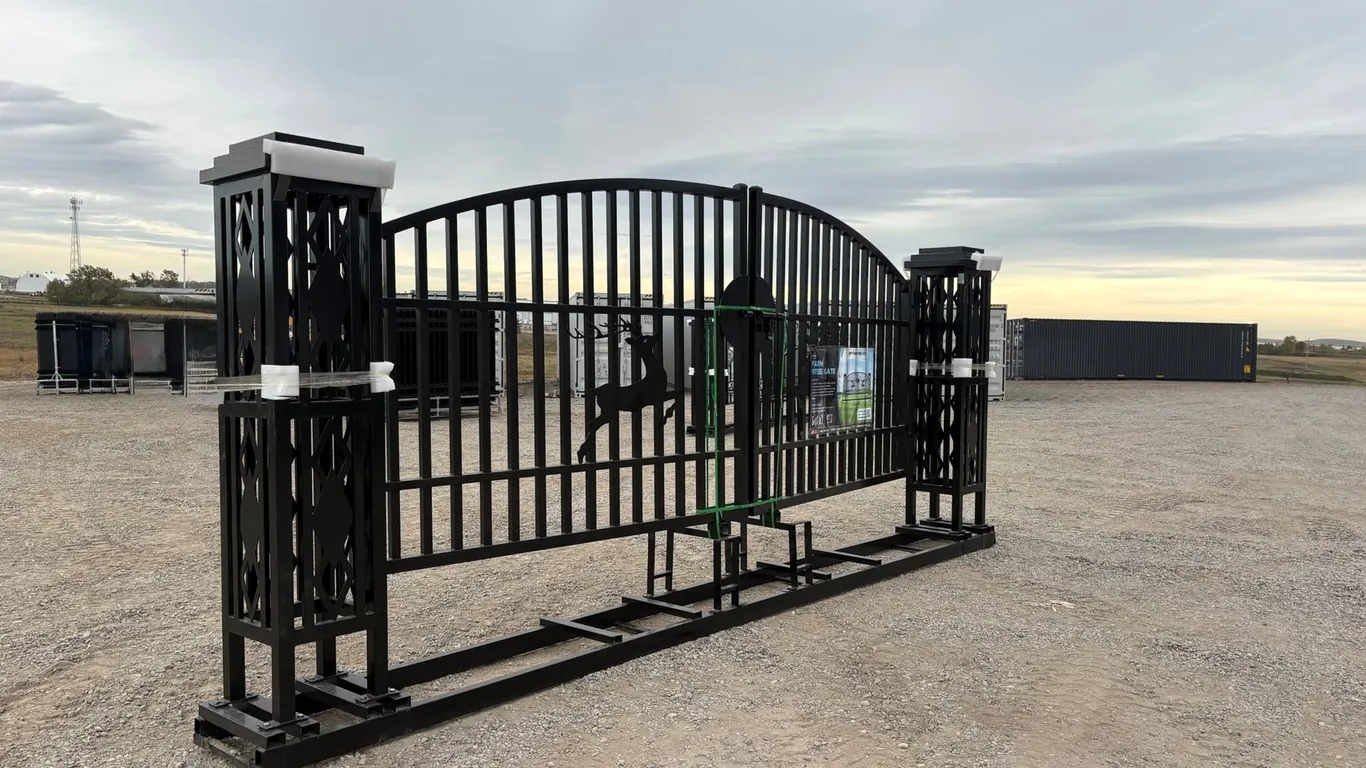 Unused 2026 20' Farm Steel Gate